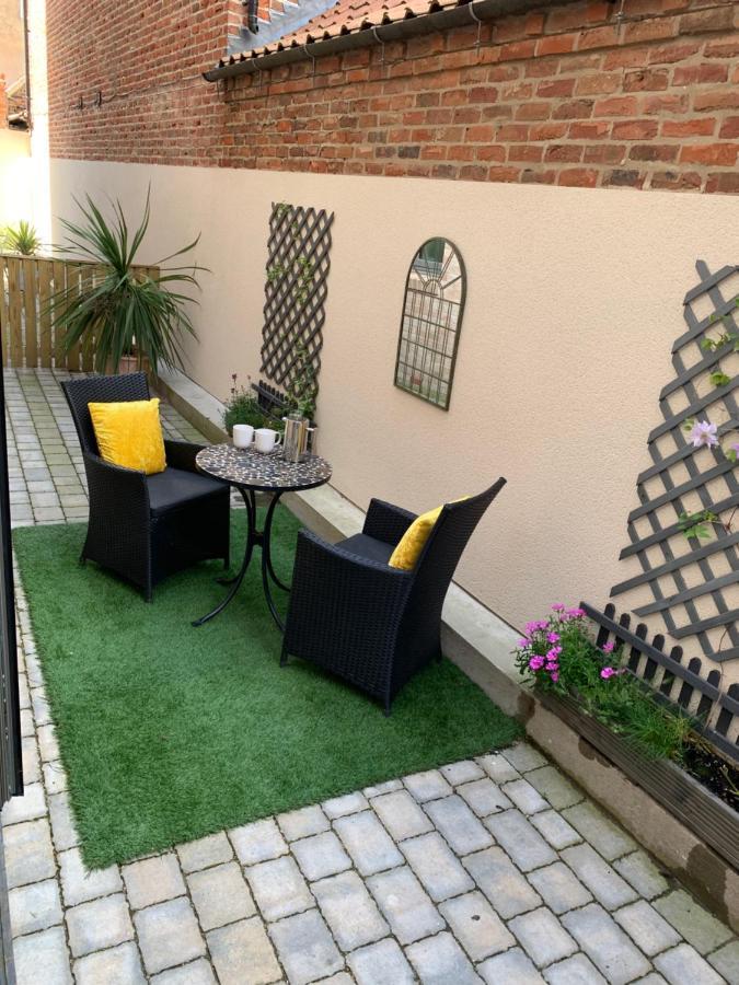 York Staycation With Free Parking Exterior foto
